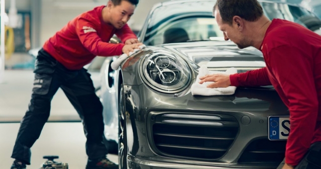 Porsche gia hạn bảo hành lên đến 15 năm tại Việt Nam